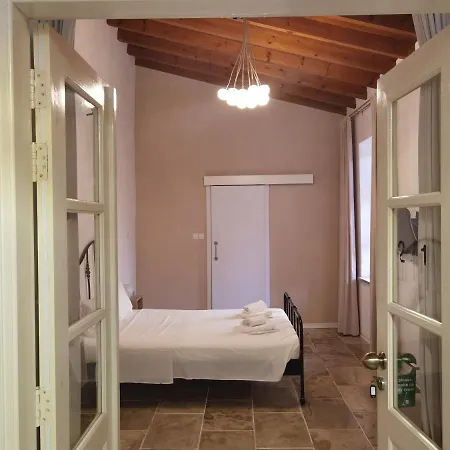 Rooms In Historic Building - Silean Hotel Larnaca